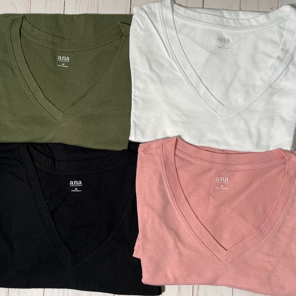 Bundle of Women's Tees